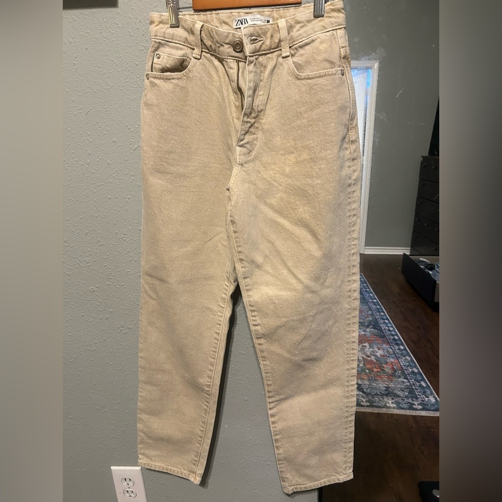 Zara Women's Cream Boyfriend Jeans